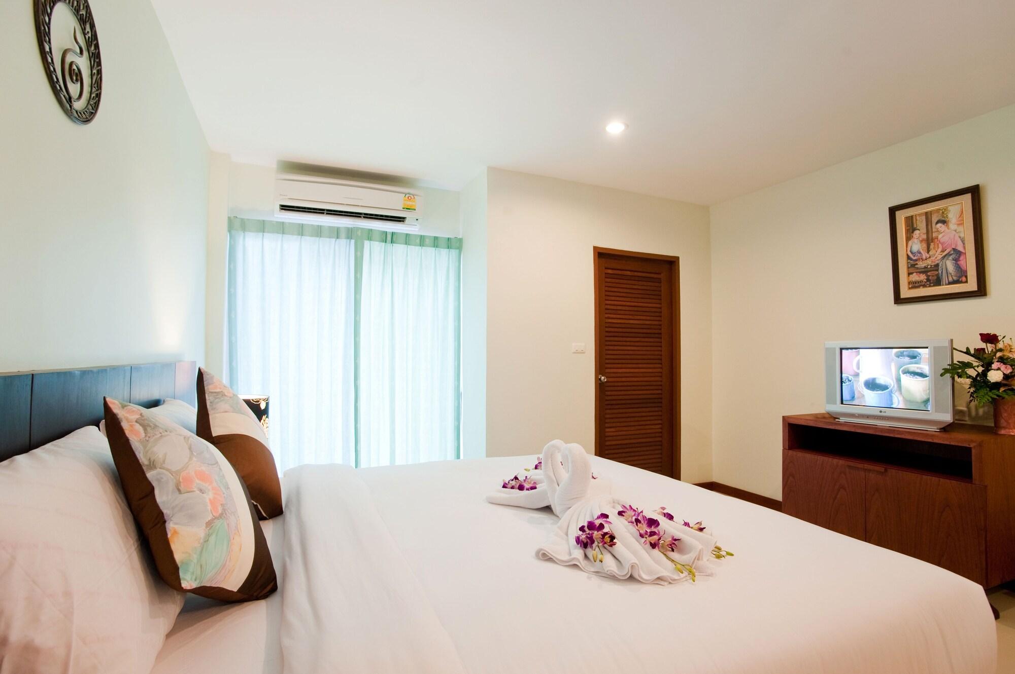 Deva Suites Patong Phuket Екстериор снимка
