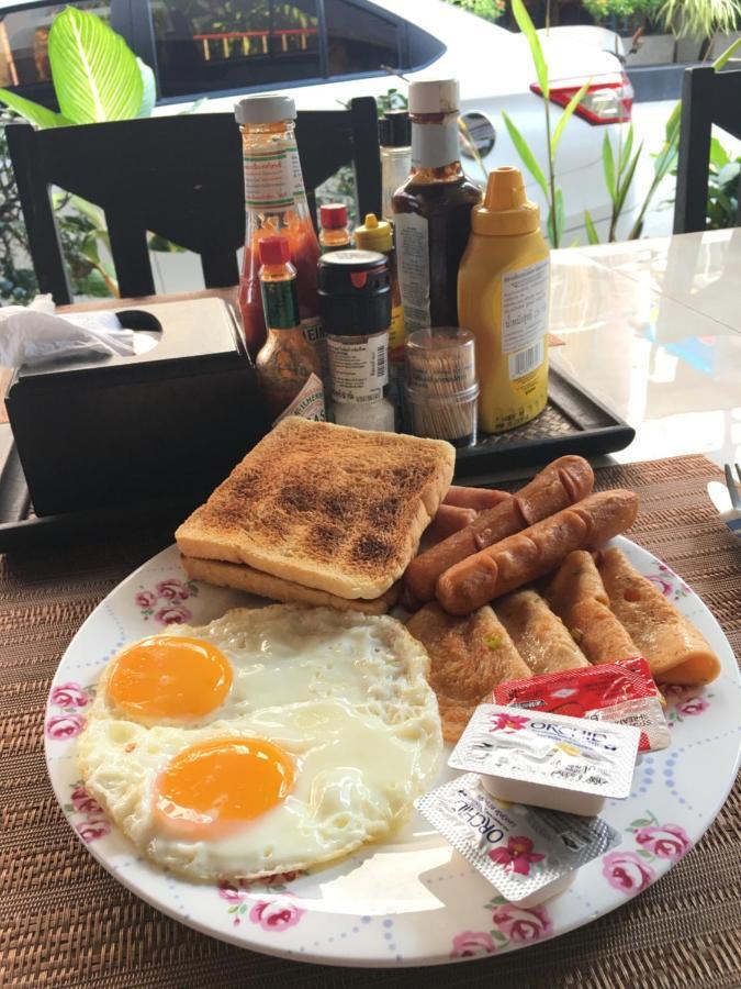 Deva Suites Patong Phuket Екстериор снимка
